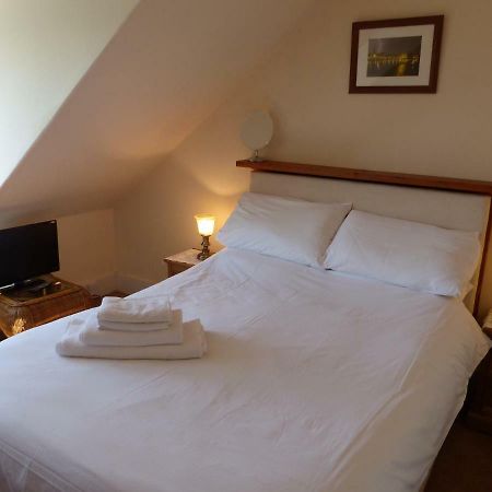إينفيرنيس Castle Viewpoint B&B المظهر الخارجي الصورة